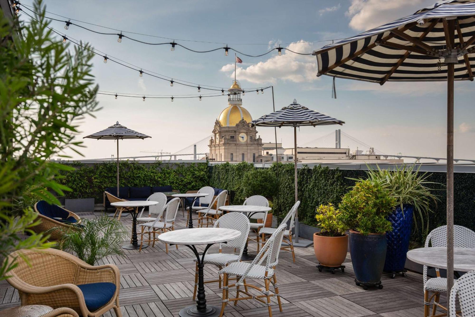 The Drayton Hotel Savannah, Curio Collection By Hilton Exterior foto