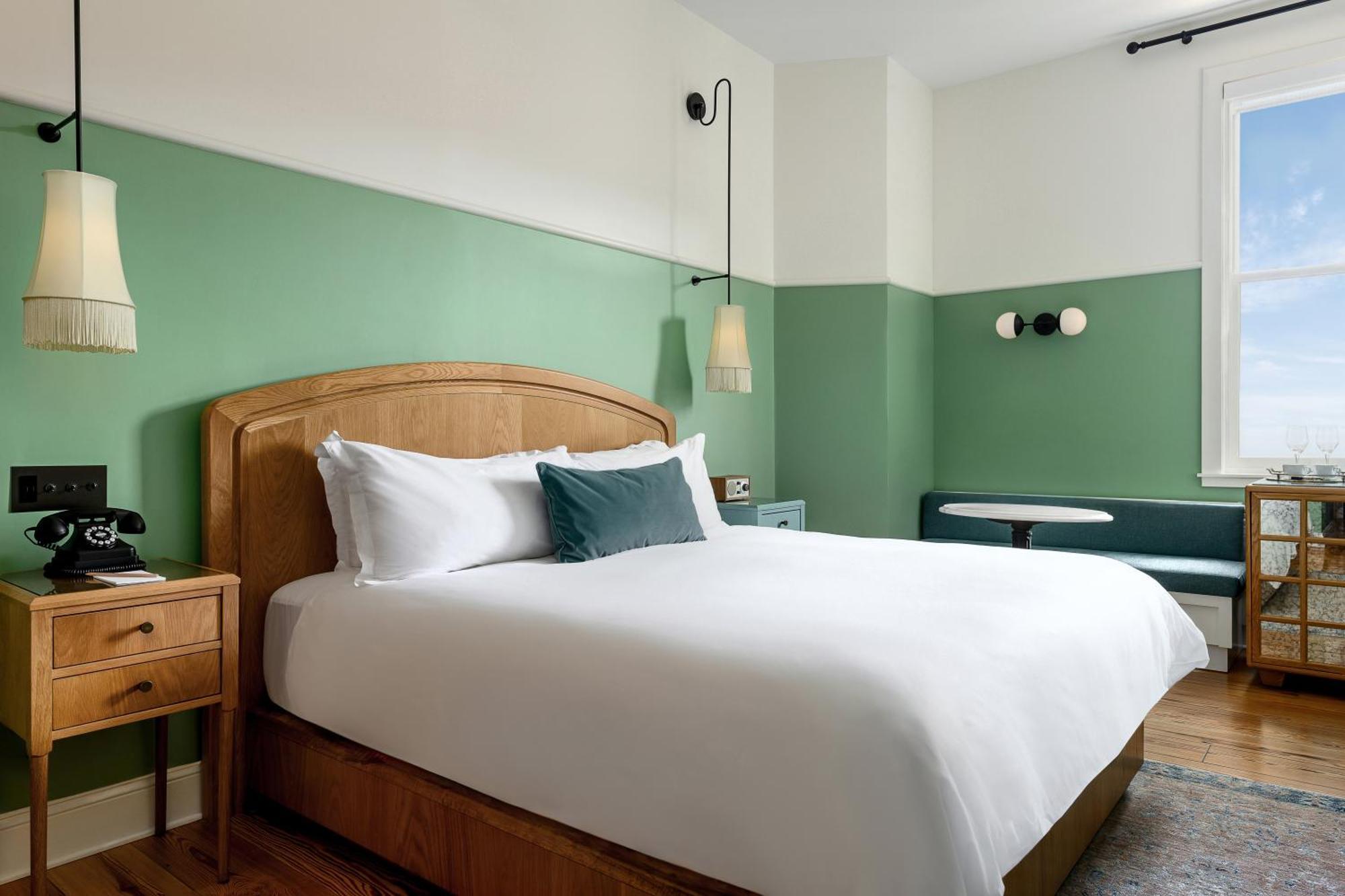 The Drayton Hotel Savannah, Curio Collection By Hilton Exterior foto